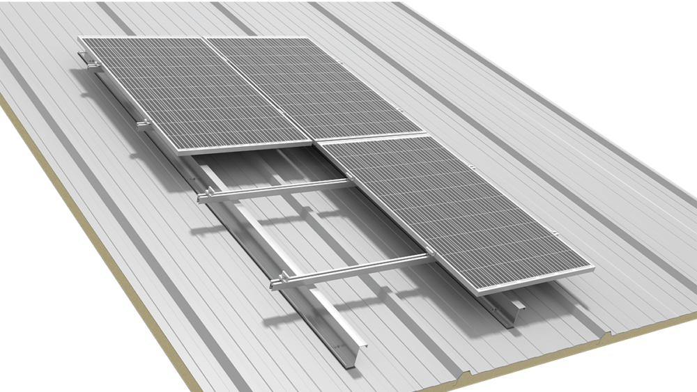 SYSTEM FOR A PITCHED ROOF COVERED WITH SANDWICH PANELS