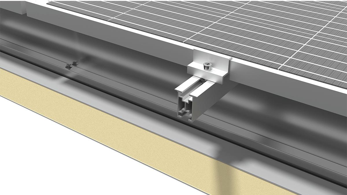 SYSTEM FOR A PITCHED ROOF COVERED WITH SANDWICH PANELS