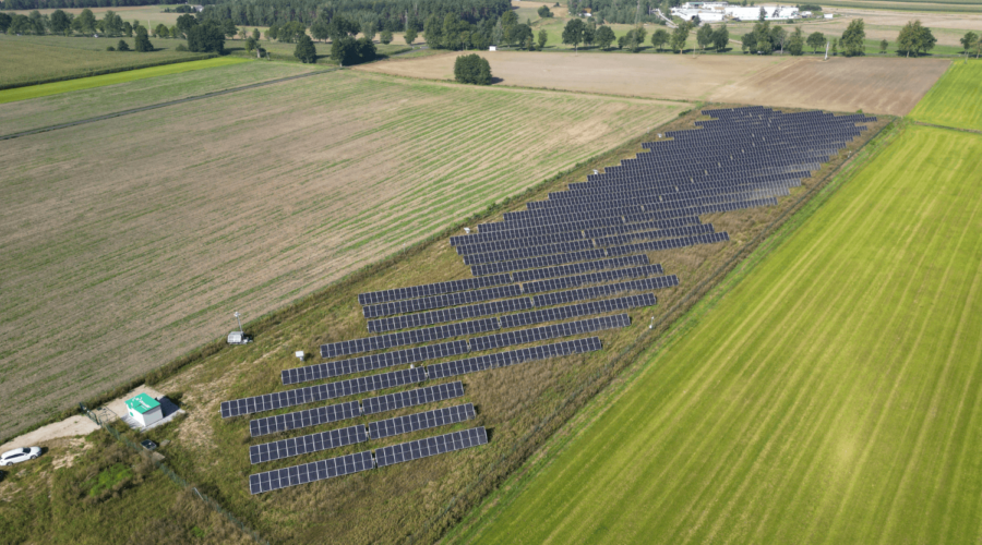 100 MW wyprodukowanych trackerów PV